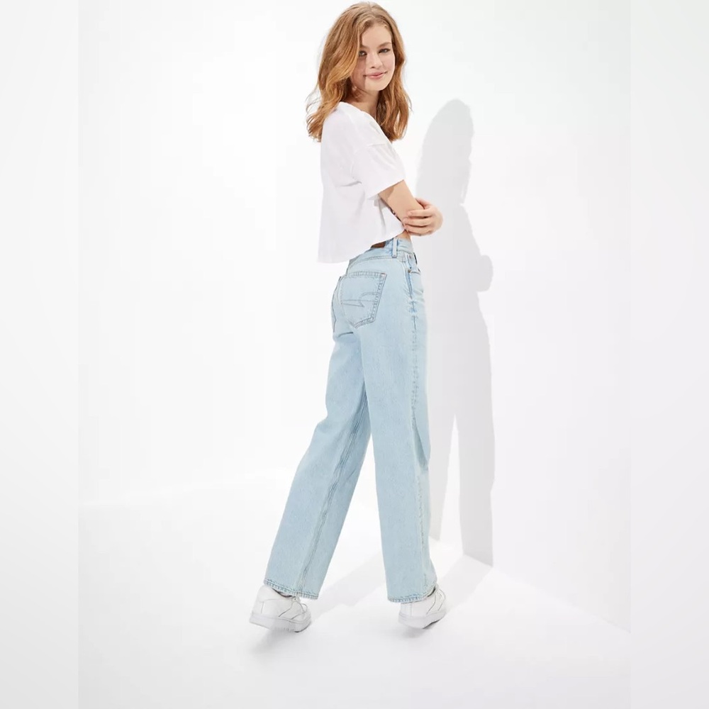 American Eagle AE 90’s Wide Leg Size 4